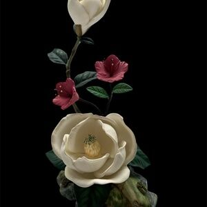 Vintage 1988 LENOX Fine Bone China Hand-Crafted Magnolia Virginiana Figurine